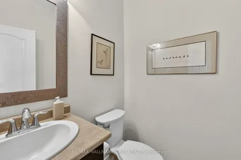 133 Ridge Way New Tecumseth ON L9R 0M6