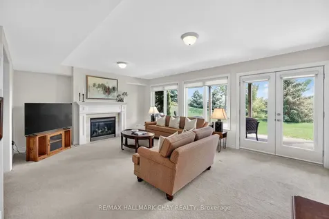 133 Ridge Way New Tecumseth ON L9R 0M6