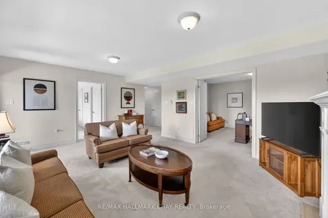 133 Ridge Way New Tecumseth ON L9R 0M6