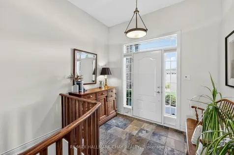 133 Ridge Way New Tecumseth ON L9R 0M6