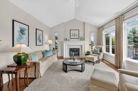 133 Ridge Way New Tecumseth ON L9R 0M6