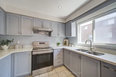 59 Bassett Avenue Richmond Hill ON L4B 4J9