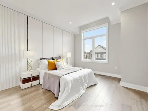 72 Crofting Crescent Markham ON L6E 0W1