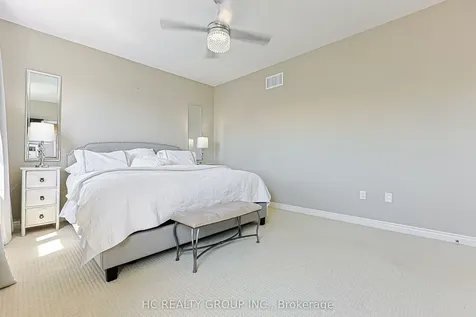 132 Alpaca Drive Richmond Hill ON L4E 0R2