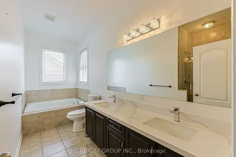 132 Alpaca Drive Richmond Hill ON L4E 0R2