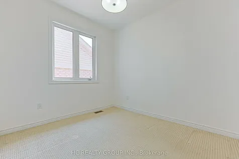 132 Alpaca Drive Richmond Hill ON L4E 0R2