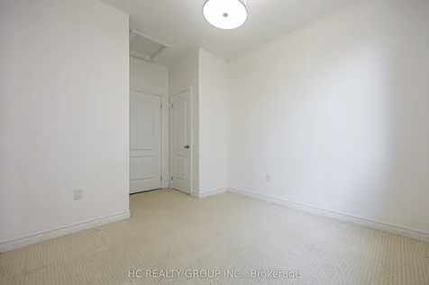 132 Alpaca Drive Richmond Hill ON L4E 0R2