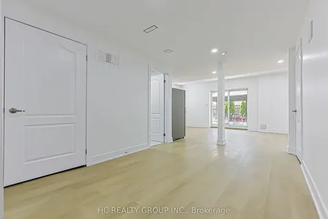 132 Alpaca Drive Richmond Hill ON L4E 0R2