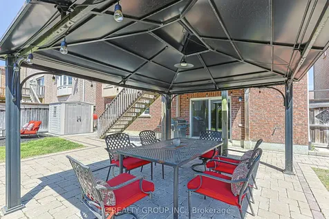 132 Alpaca Drive Richmond Hill ON L4E 0R2