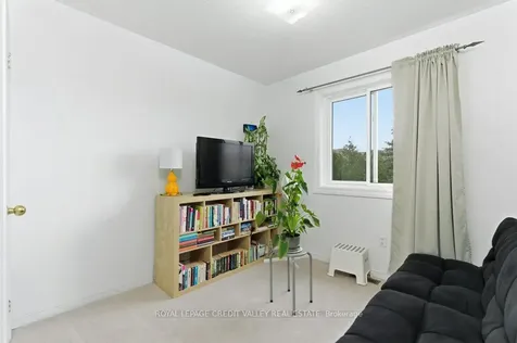 180 Blue Willow Drive Vaughan ON L4L 9C9