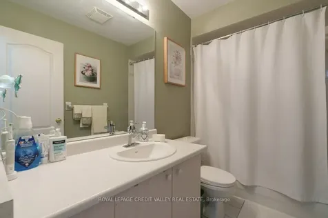 180 Blue Willow Drive Vaughan ON L4L 9C9