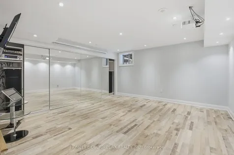 1331 Major Mackenzie Drive Vaughan ON L6A 4W4