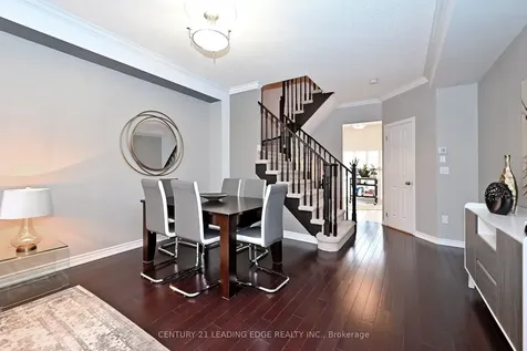 13 Beehive Lane Markham ON L6E 0K6