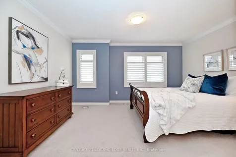 13 Beehive Lane Markham ON L6E 0K6