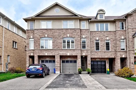 13 Beehive Lane Markham ON L6E 0K6