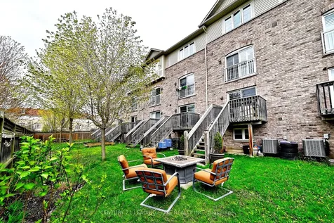 13 Beehive Lane Markham ON L6E 0K6