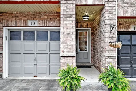 13 Beehive Lane Markham ON L6E 0K6