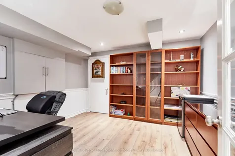 43 Isabella Garden Lane Whitchurch-stouffville ON L4A 0L4