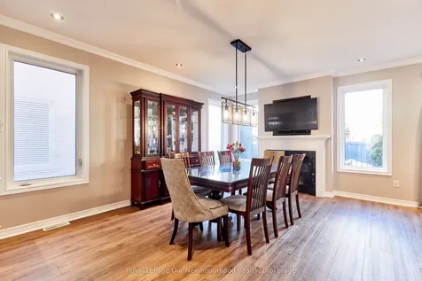 43 Isabella Garden Lane Whitchurch-stouffville ON L4A 0L4