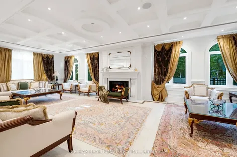 20 Hammok Crescent Markham ON L3T 2W9