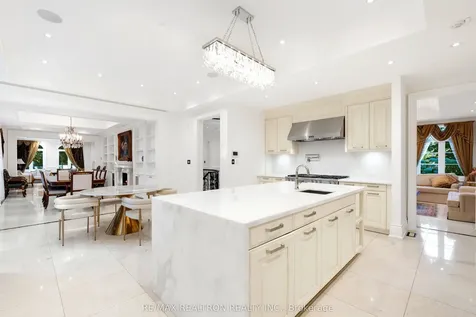 20 Hammok Crescent Markham ON L3T 2W9