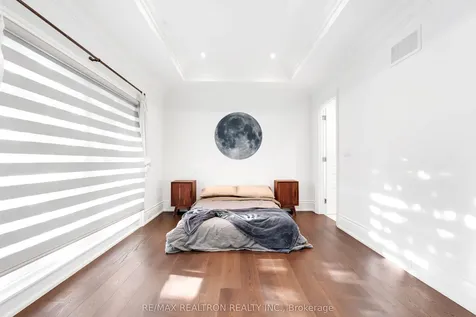 20 Hammok Crescent Markham ON L3T 2W9