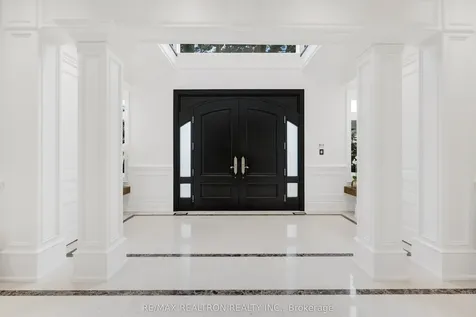 20 Hammok Crescent Markham ON L3T 2W9