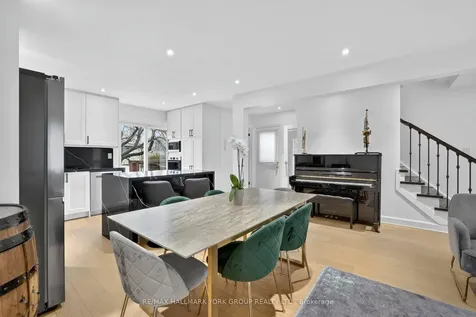 459 Sandford Street Newmarket ON L3Y 4S8