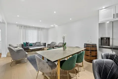 459 Sandford Street Newmarket ON L3Y 4S8