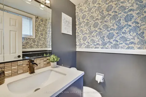 459 Sandford Street Newmarket ON L3Y 4S8