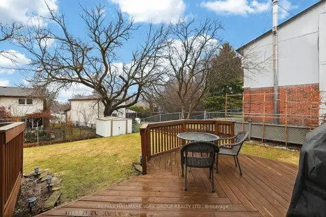 459 Sandford Street Newmarket ON L3Y 4S8