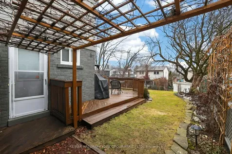 459 Sandford Street Newmarket ON L3Y 4S8