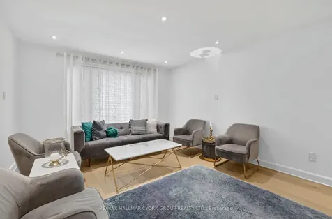 459 Sandford Street Newmarket ON L3Y 4S8
