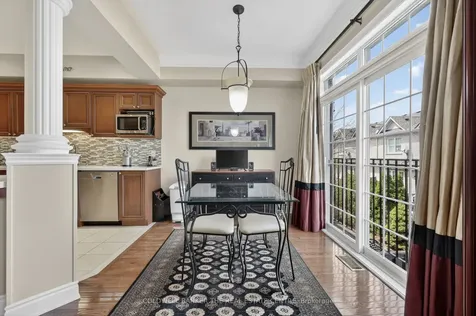 428 Terry Carter Crescent Newmarket ON L3Y 9G1