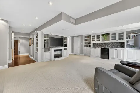 428 Terry Carter Crescent Newmarket ON L3Y 9G1