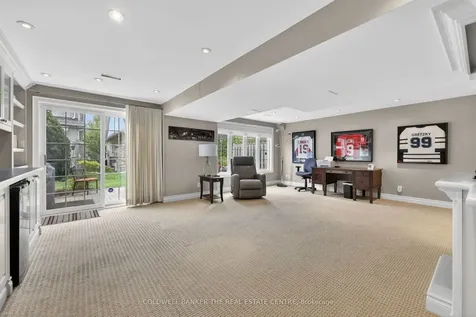 428 Terry Carter Crescent Newmarket ON L3Y 9G1