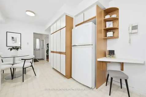 17 Glamis Place Markham ON L3T 3G7