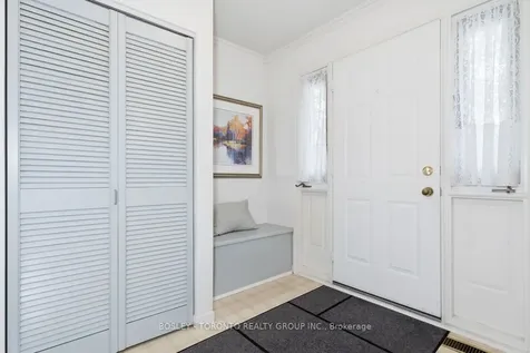 17 Glamis Place Markham ON L3T 3G7