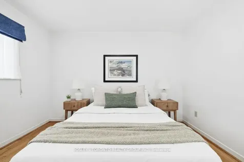 17 Glamis Place Markham ON L3T 3G7