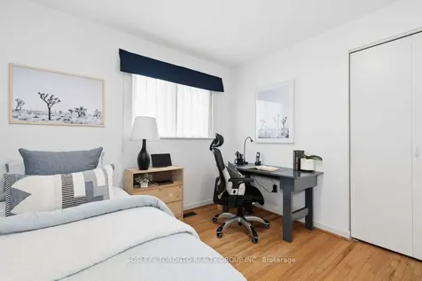 17 Glamis Place Markham ON L3T 3G7