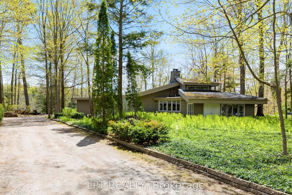 125 Sibbald Crescent Georgina ON L0E 1R0