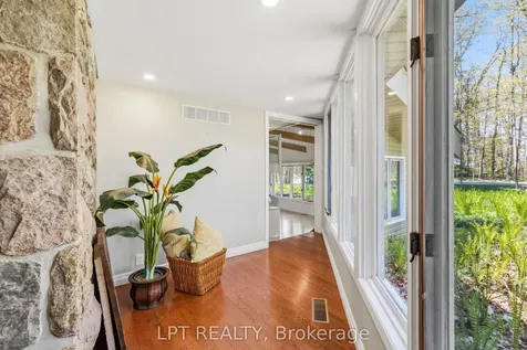 125 Sibbald Crescent Georgina ON L0E 1R0