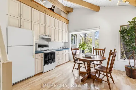 125 Sibbald Crescent Georgina ON L0E 1R0