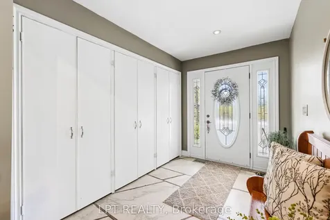 125 Sibbald Crescent Georgina ON L0E 1R0