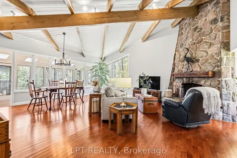 125 Sibbald Crescent Georgina ON L0E 1R0