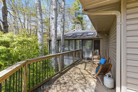 125 Sibbald Crescent Georgina ON L0E 1R0