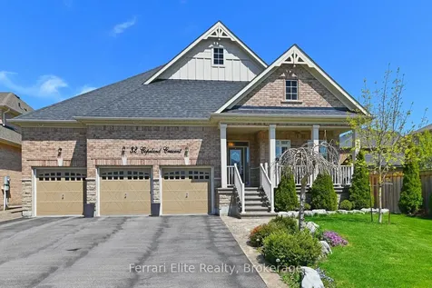 32 Copeland Crescent Innisfil ON L0L 1L0