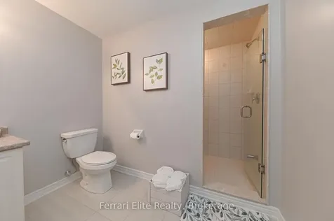 32 Copeland Crescent Innisfil ON L0L 1L0
