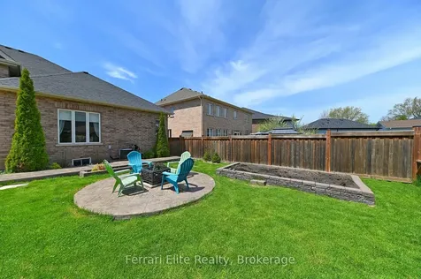 32 Copeland Crescent Innisfil ON L0L 1L0
