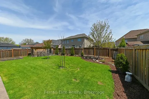 32 Copeland Crescent Innisfil ON L0L 1L0